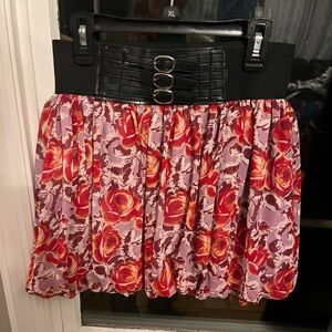 Floral high waisted skirt